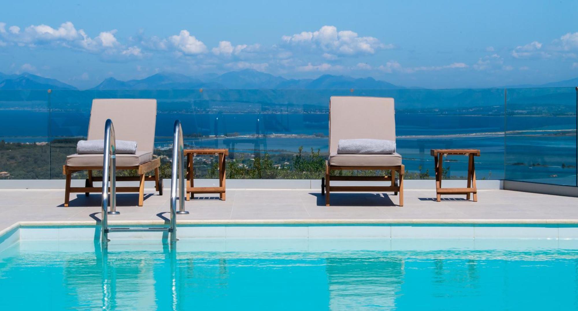 Highview Luxury Suites Katouna Esterno foto