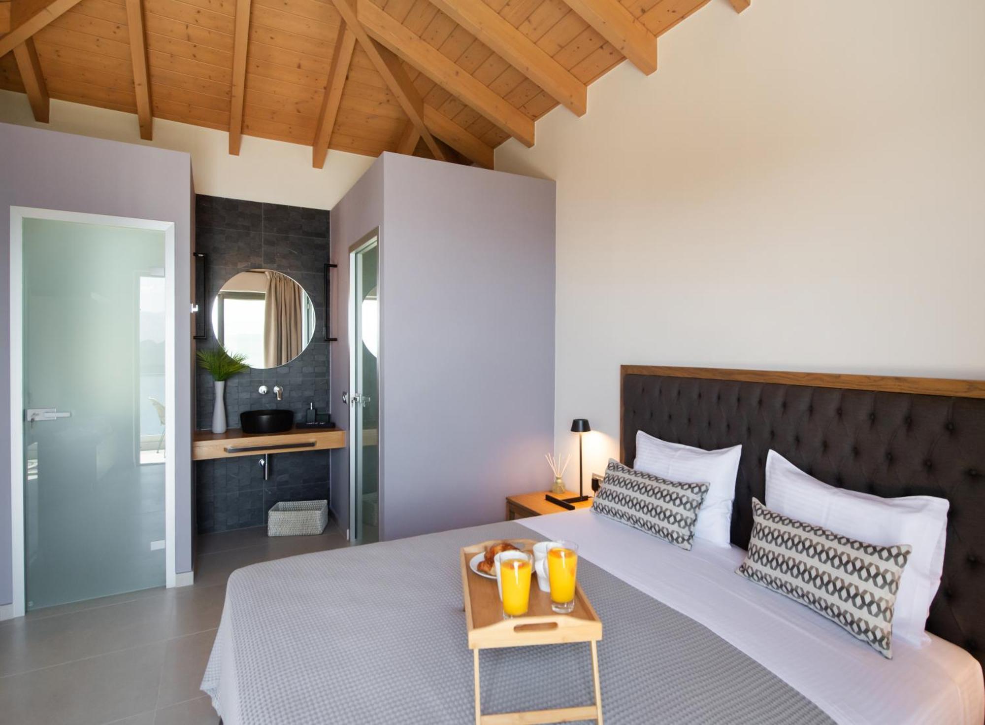 Highview Luxury Suites Katouna Esterno foto