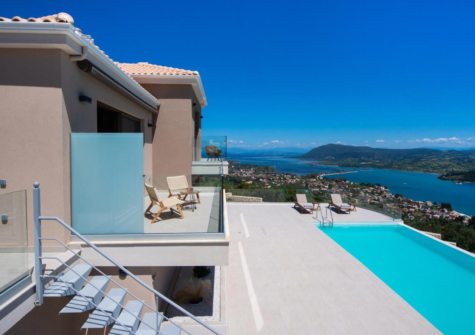 Highview Luxury Suites Katouna Esterno foto