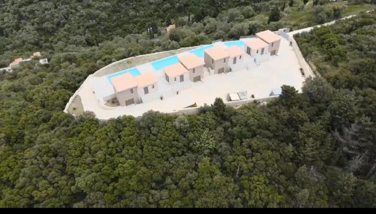 Highview Luxury Suites Katouna Esterno foto